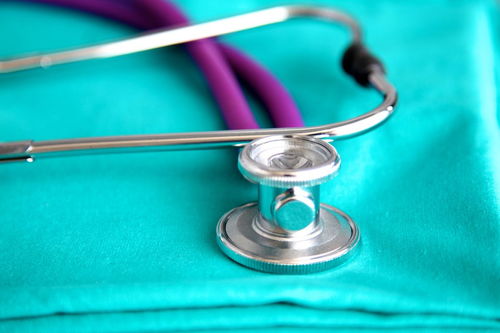 精密儀器與檢測設(shè)備 萬能材料試驗機(jī)、鹽霧試驗機(jī)、污點(diǎn)卡、照明放大鏡及敷貼器的廠家概覽